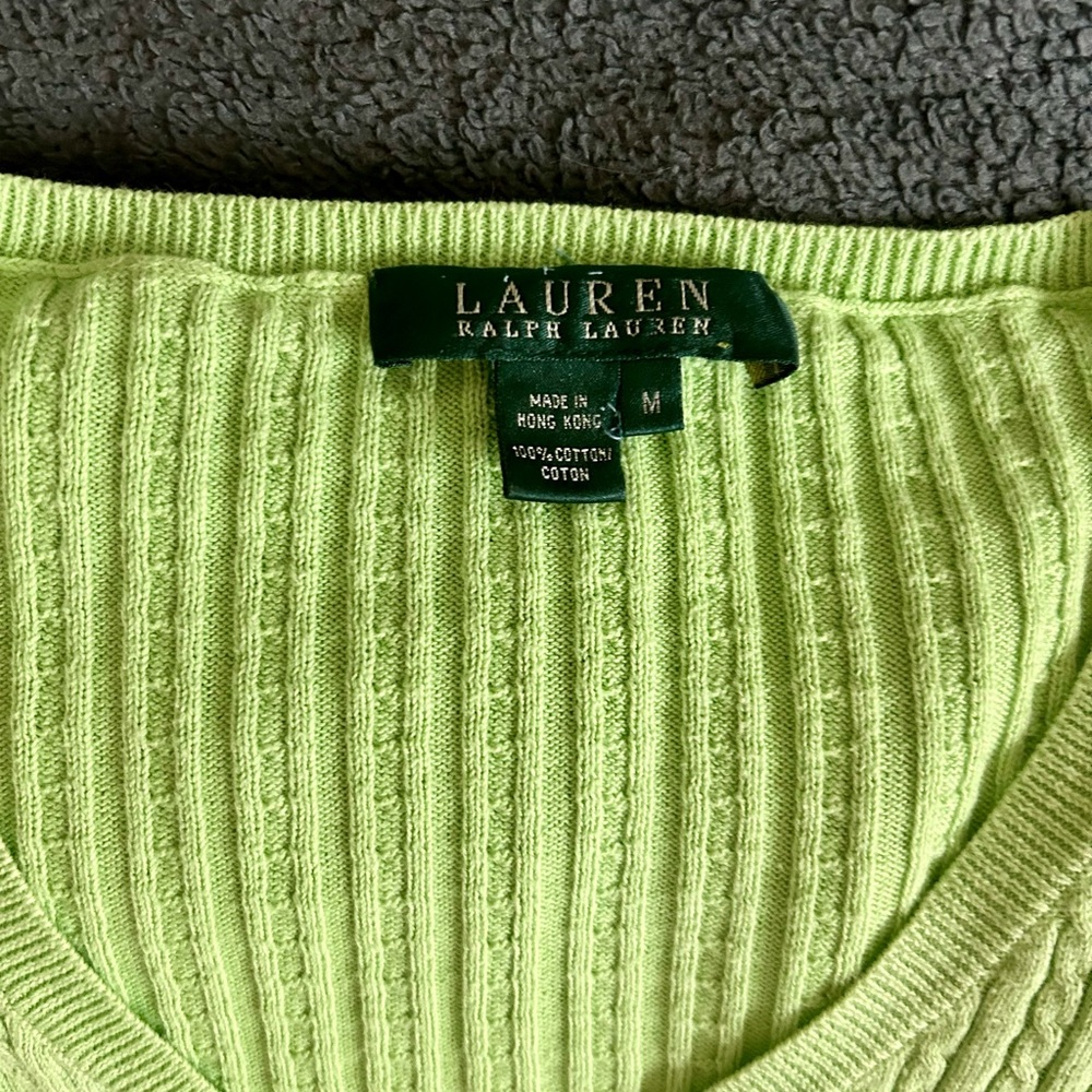 Sweater , Cool Looking , Comfortable Soft. - image 3